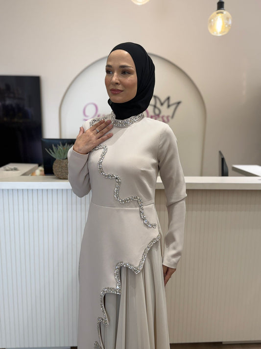 فساتين للمحجبات ، فساتين محجبات ، ملابس محجبات ، ملابس للمحجبات ، عبايات ، حجاب ، جلابيب ، ملابس رياضية للمحجبات ، ملابس محجبات للعمل ، فساتين سهرة