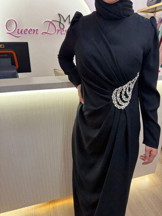 فساتين للمحجبات ، فساتين محجبات ، ملابس محجبات ، ملابس للمحجبات ، عبايات ، حجاب ، جلابيب ، ملابس رياضية للمحجبات ، ملابس محجبات للعمل ، فساتين سهرة