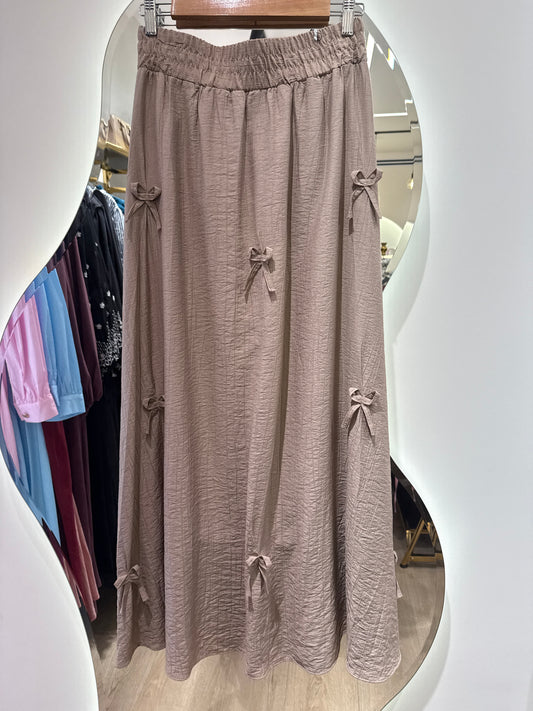 فساتين للمحجبات ، فساتين محجبات ، ملابس محجبات ، ملابس للمحجبات ، عبايات ، حجاب ، جلابيب ، ملابس رياضية للمحجبات ، ملابس محجبات للعمل ، فساتين سهرة