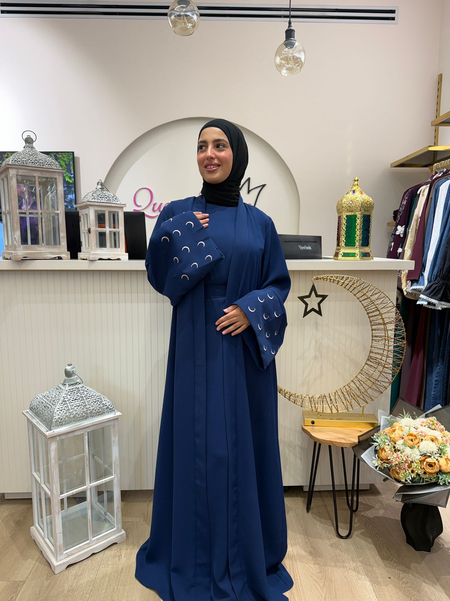 فساتين للمحجبات ، فساتين محجبات ، ملابس محجبات ، ملابس للمحجبات ، عبايات ، حجاب ، جلابيب ، ملابس رياضية للمحجبات ، ملابس محجبات للعمل ، فساتين سهرة