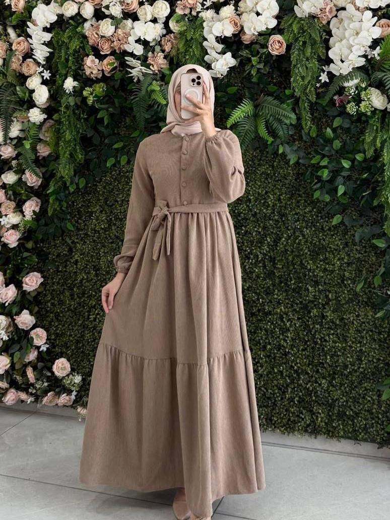 فساتين للمحجبات ، فساتين محجبات ، ملابس محجبات ، ملابس للمحجبات ، عبايات ، حجاب ، جلابيب ، ملابس رياضية للمحجبات ، ملابس محجبات للعمل ، فساتين سهرة