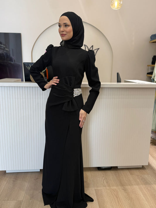 فستان سهرة ببيونة