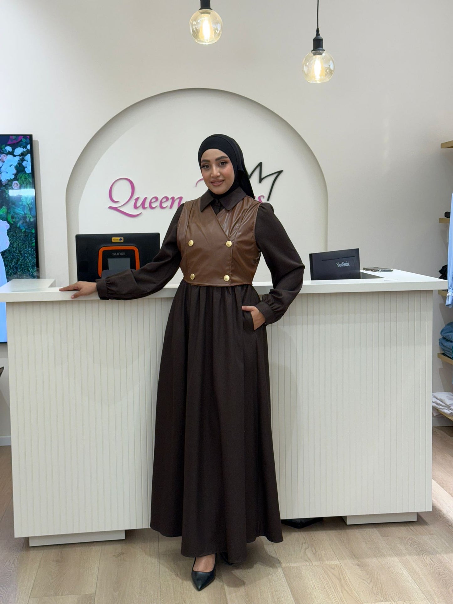 فساتين للمحجبات ، فساتين محجبات ، ملابس محجبات ، ملابس للمحجبات ، عبايات ، حجاب ، جلابيب ، ملابس رياضية للمحجبات ، ملابس محجبات للعمل ، فساتين سهرة