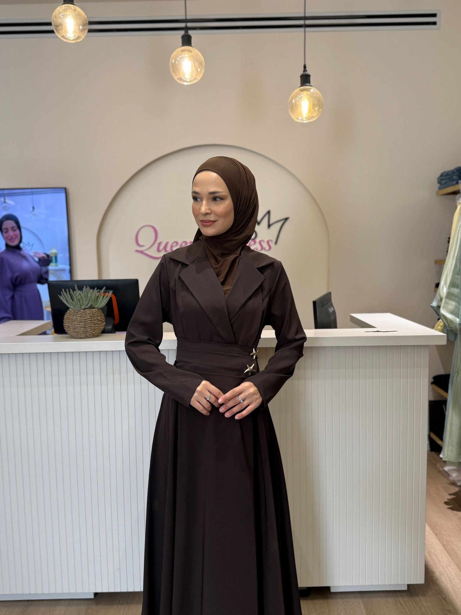 فساتين للمحجبات ، فساتين محجبات ، ملابس محجبات ، ملابس للمحجبات ، عبايات ، حجاب ، جلابيب ، ملابس رياضية للمحجبات ، ملابس محجبات للعمل ، فساتين سهرة 