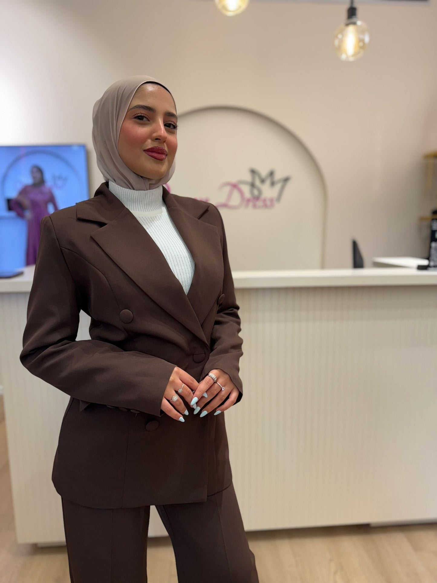 فساتين للمحجبات ، فساتين محجبات ، ملابس محجبات ، ملابس للمحجبات ، عبايات ، حجاب ، جلابيب ، ملابس رياضية للمحجبات ، ملابس محجبات للعمل ، فساتين سهرة 