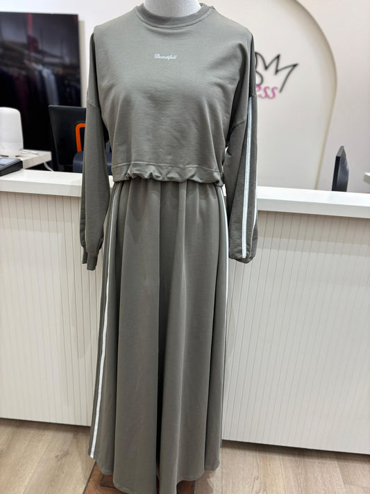  فساتين للمحجبات ، فساتين محجبات ، ملابس محجبات ، ملابس للمحجبات ، عبايات ، حجاب ، جلابيب ، ملابس رياضية للمحجبات ، ملابس محجبات للعمل ، فساتين سهرة 