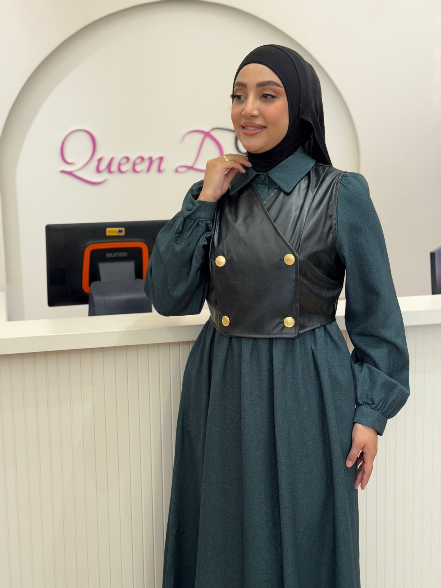 فساتين للمحجبات ، فساتين محجبات ، ملابس محجبات ، ملابس للمحجبات ، عبايات ، حجاب ، جلابيب ، ملابس رياضية للمحجبات ، ملابس محجبات للعمل ، فساتين سهرة 

