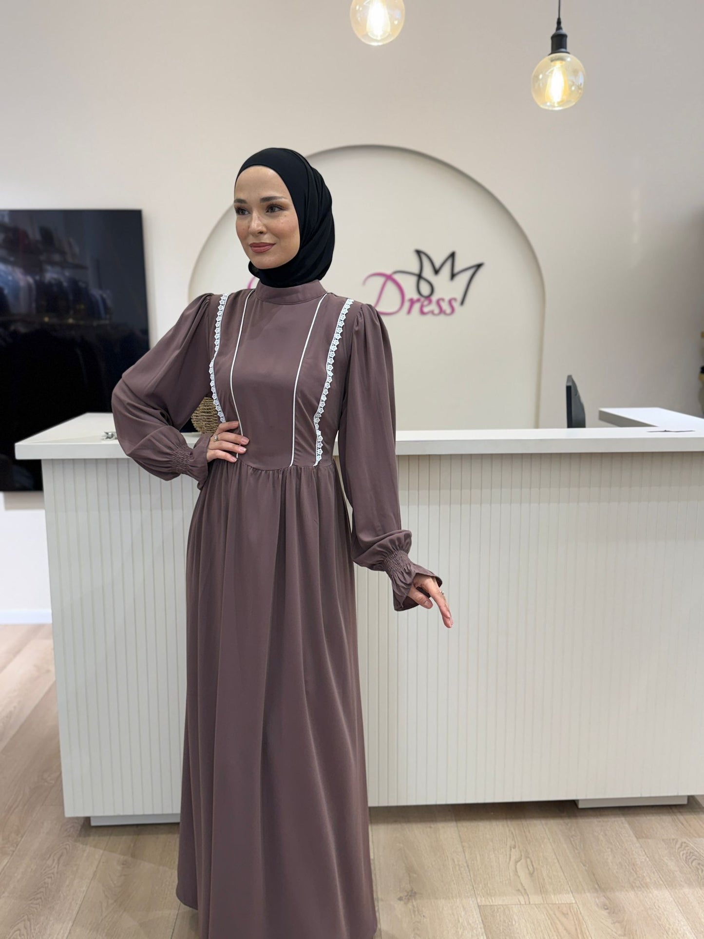فساتين للمحجبات ، فساتين محجبات ، ملابس محجبات ، ملابس للمحجبات ، عبايات ، حجاب ، جلابيب ، ملابس رياضية للمحجبات ، ملابس محجبات للعمل ، فساتين سهرة 