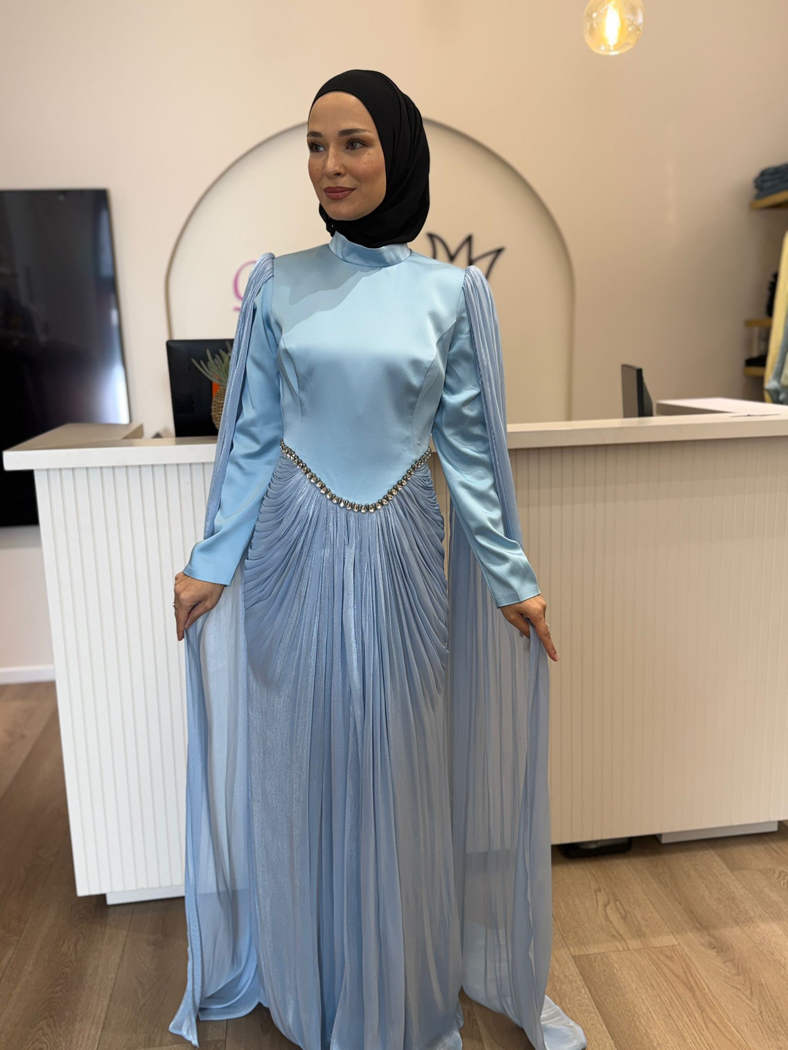 فساتين للمحجبات ، فساتين محجبات ، ملابس محجبات ، ملابس للمحجبات ، عبايات ، حجاب ، جلابيب ، ملابس رياضية للمحجبات ، ملابس محجبات للعمل ، فساتين سهرة 