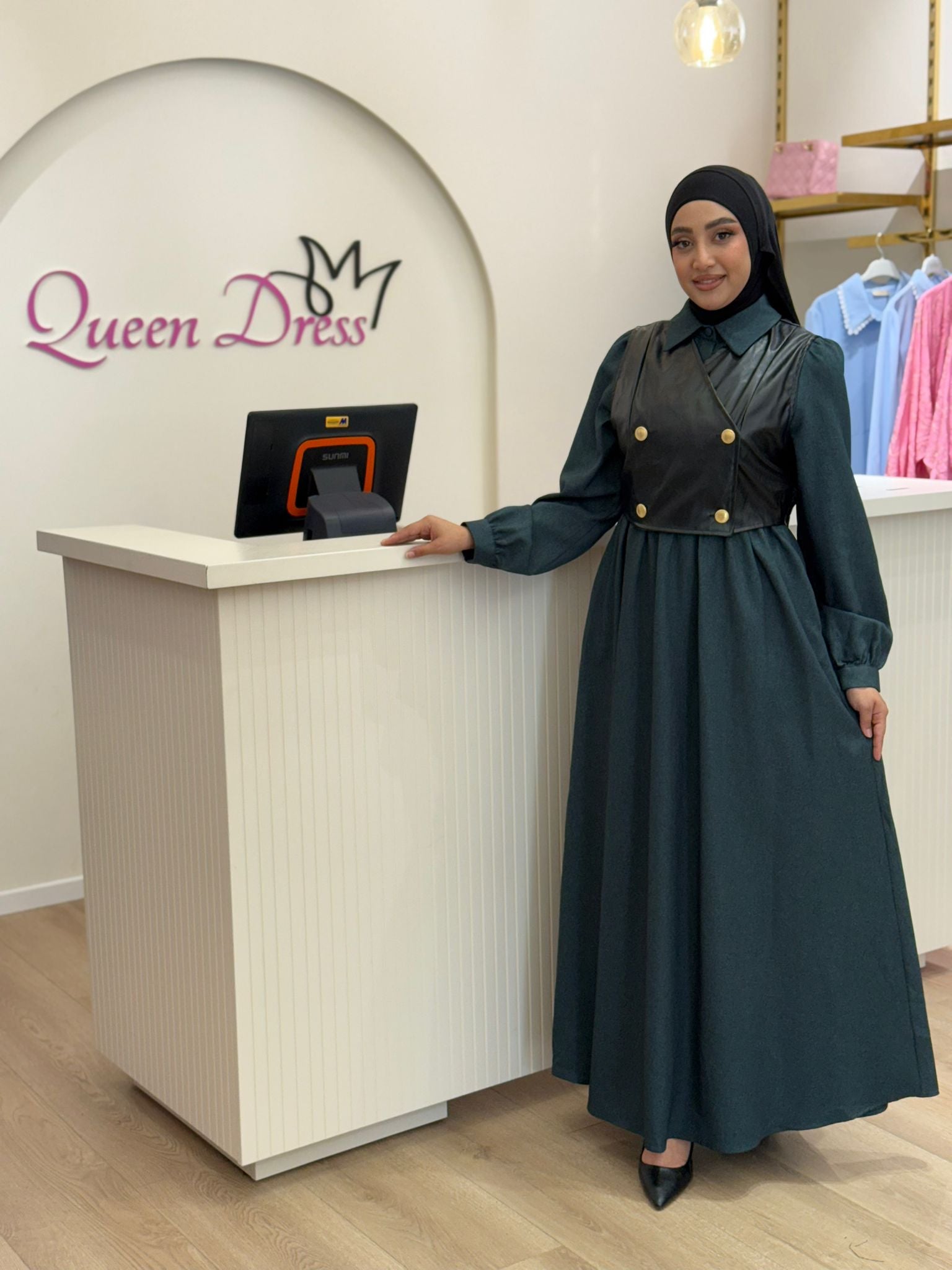 فساتين للمحجبات ، فساتين محجبات ، ملابس محجبات ، ملابس للمحجبات ، عبايات ، حجاب ، جلابيب ، ملابس رياضية للمحجبات ، ملابس محجبات للعمل ، فساتين سهرة 

