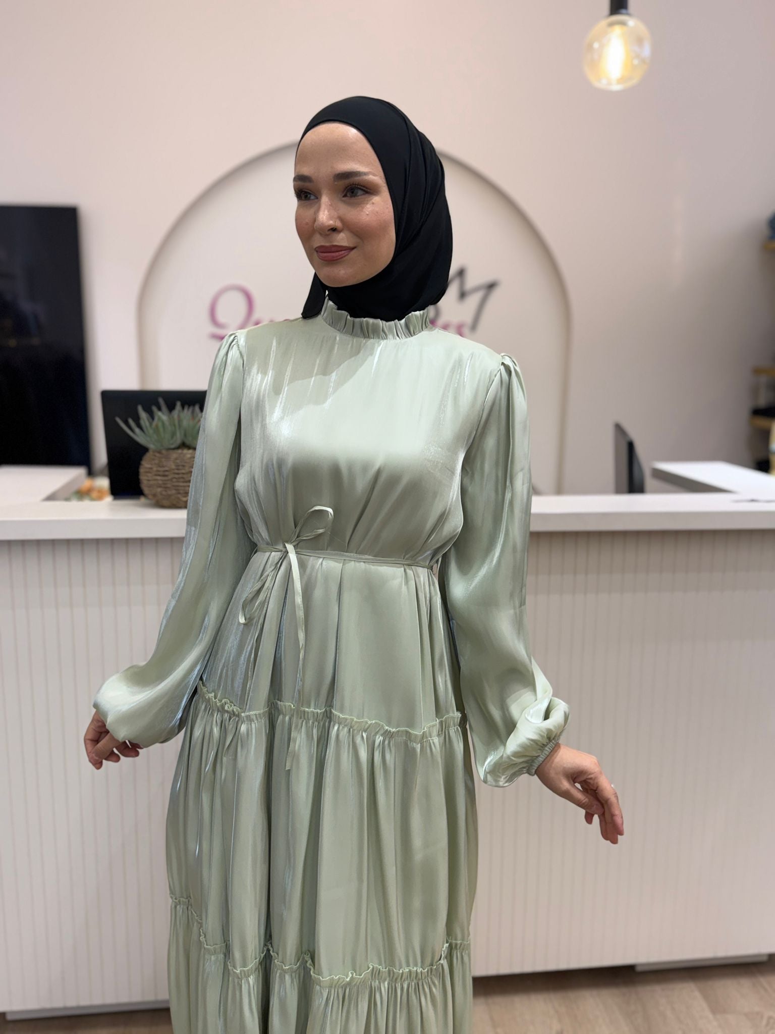 فساتين للمحجبات ، فساتين محجبات ، ملابس محجبات ، ملابس للمحجبات ، عبايات ، حجاب ، جلابيب ، ملابس رياضية للمحجبات ، ملابس محجبات للعمل ، فساتين سهرة 