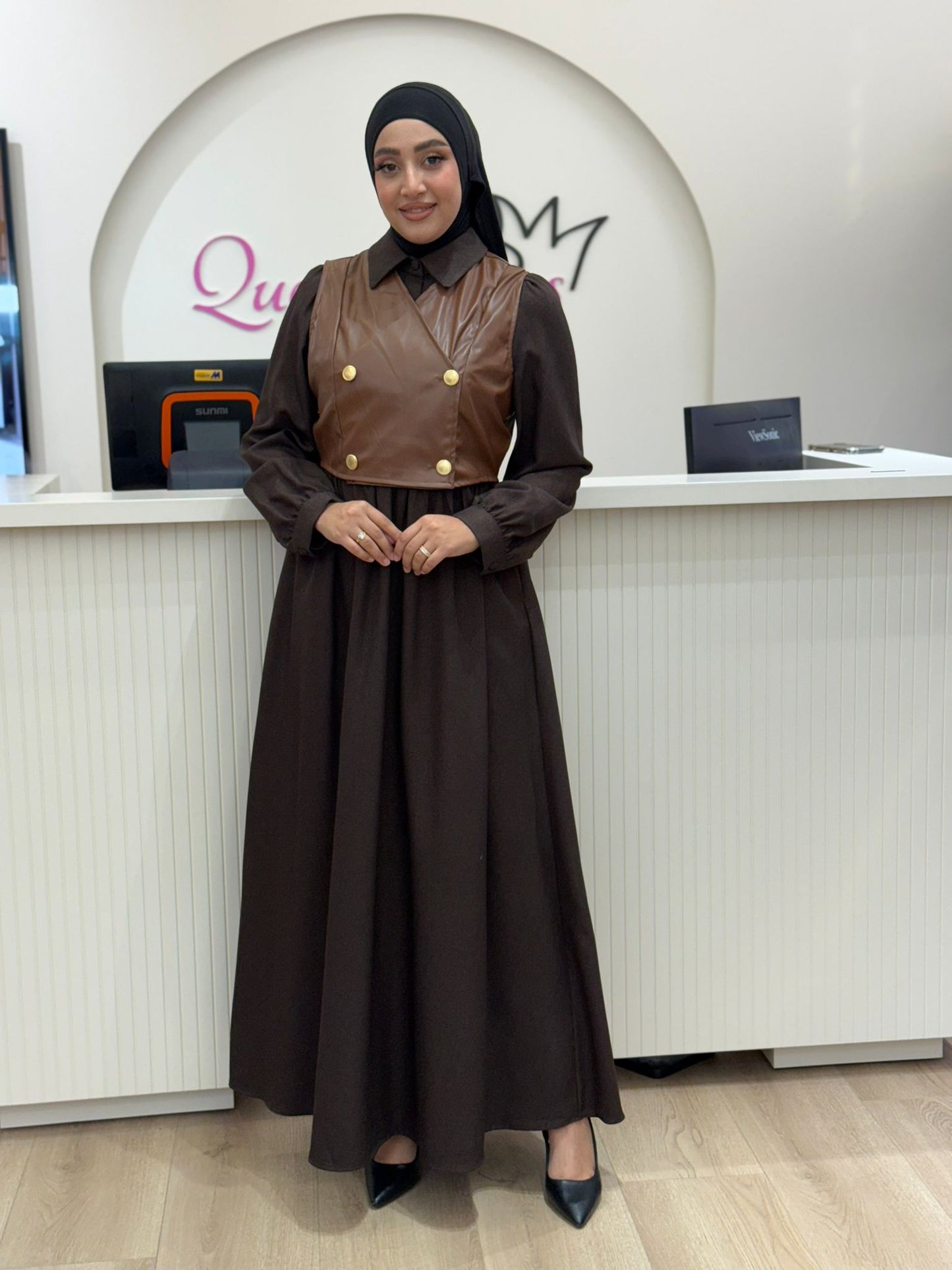 فساتين للمحجبات ، فساتين محجبات ، ملابس محجبات ، ملابس للمحجبات ، عبايات ، حجاب ، جلابيب ، ملابس رياضية للمحجبات ، ملابس محجبات للعمل ، فساتين سهرة 

