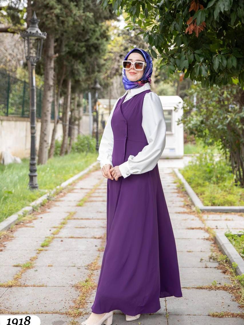 فستان لونين بقبة