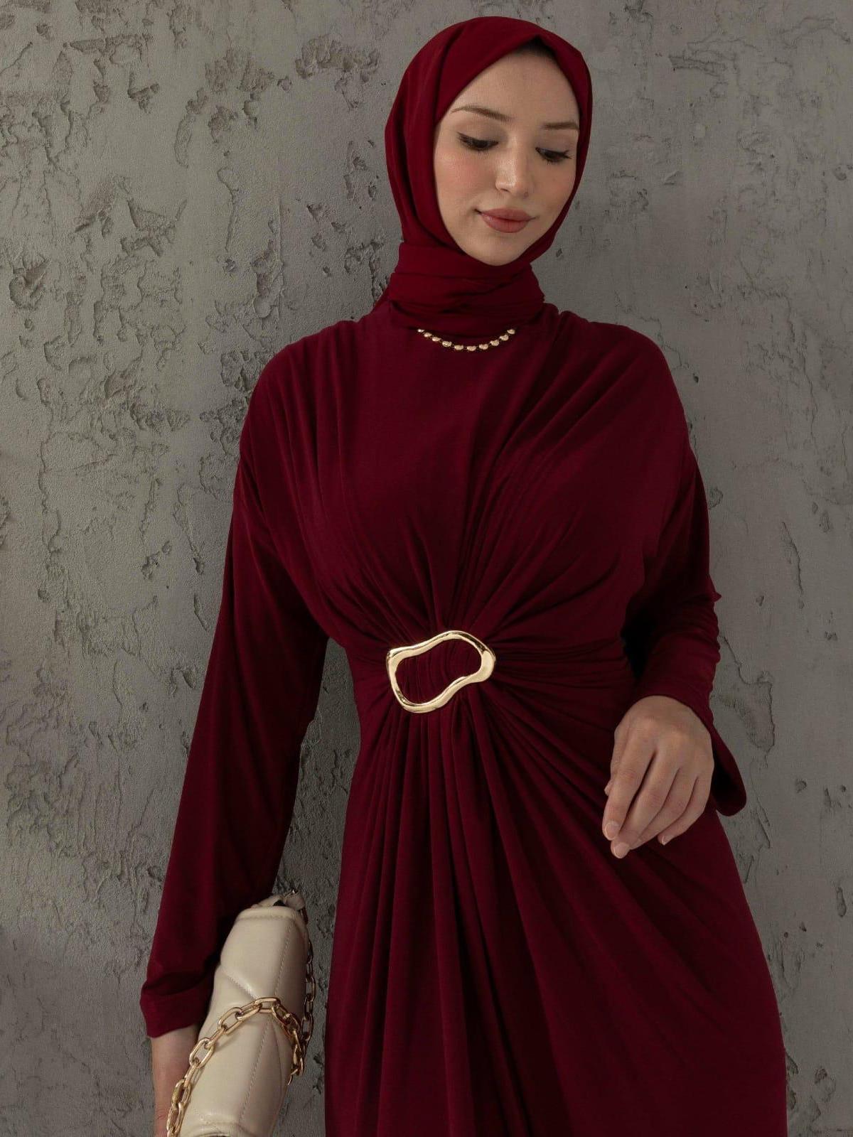  فساتين للمحجبات ، فساتين محجبات ، ملابس محجبات ، ملابس للمحجبات ، عبايات ، حجاب ، جلابيب ، ملابس رياضية للمحجبات ، ملابس محجبات للعمل ، فساتين سهرة 