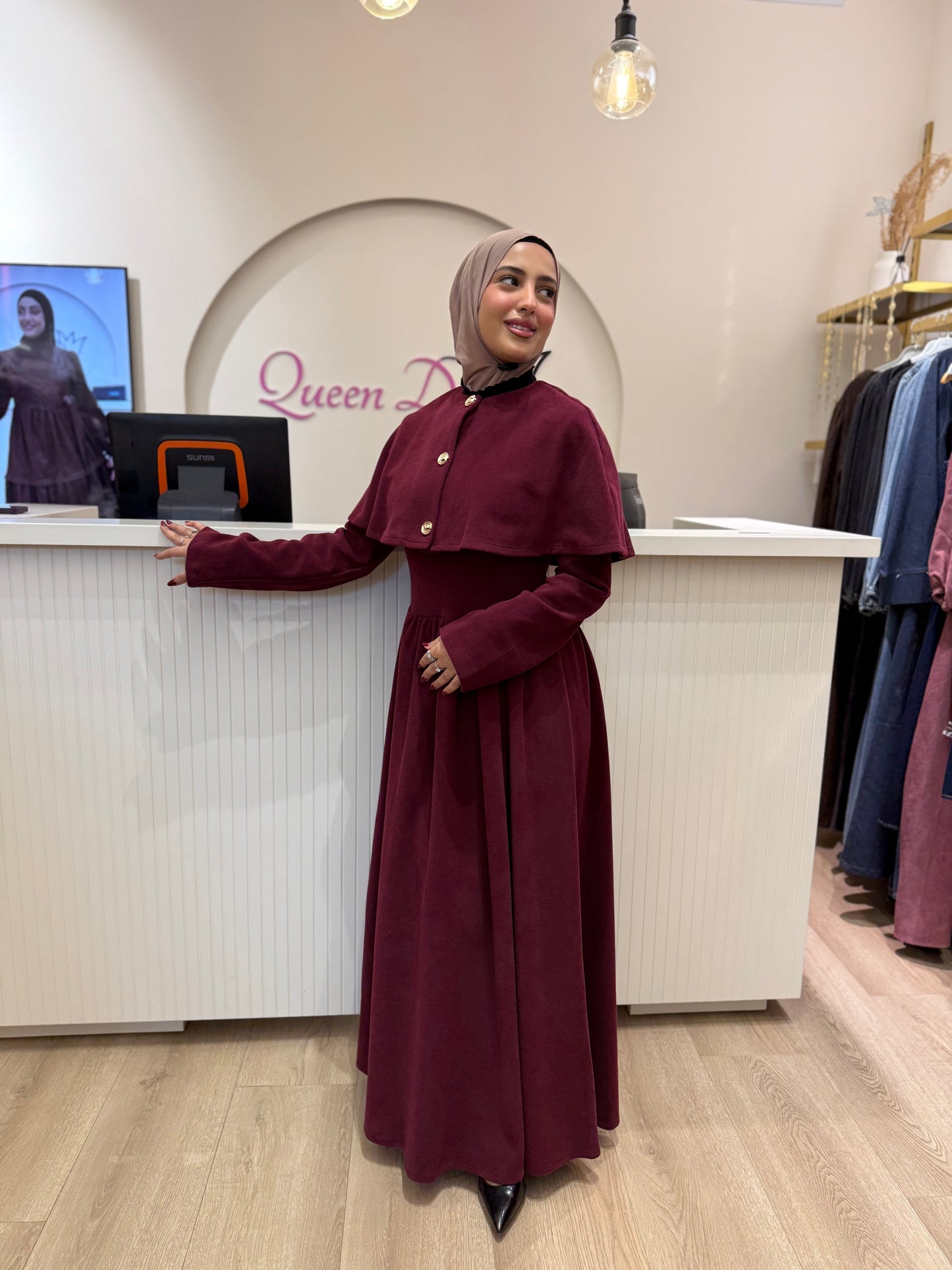 فستان النقاء