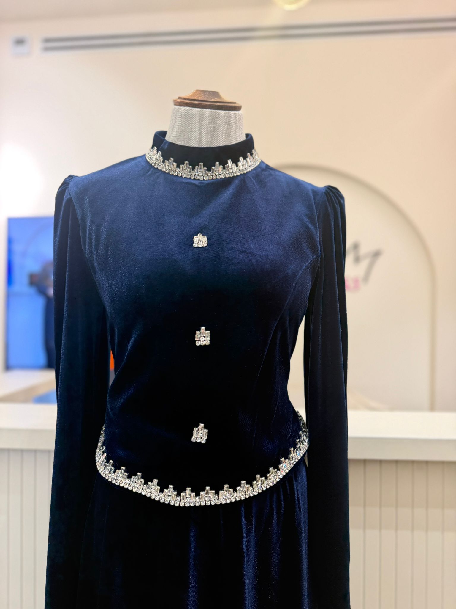  فساتين للمحجبات ، فساتين محجبات ، ملابس محجبات ، ملابس للمحجبات ، عبايات ، حجاب ، جلابيب ، ملابس رياضية للمحجبات ، ملابس محجبات للعمل ، فساتين سهرة 