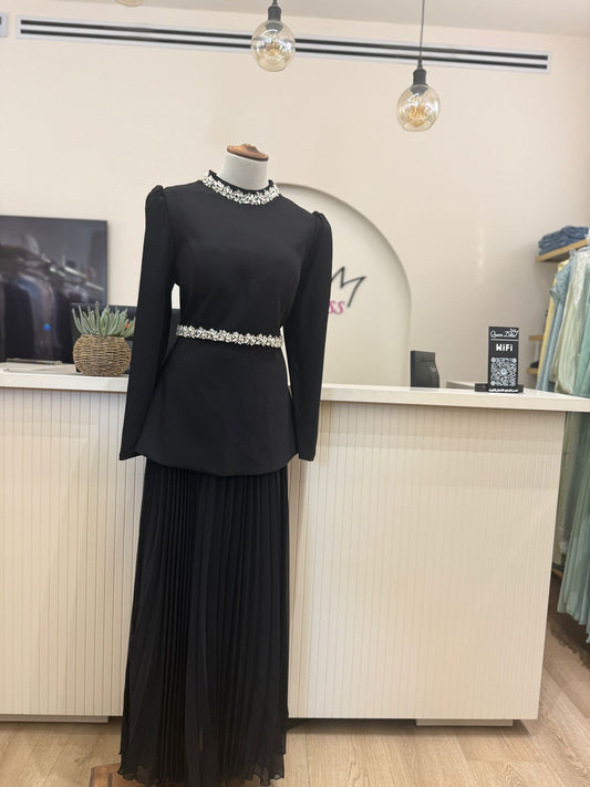 طقم لارا
