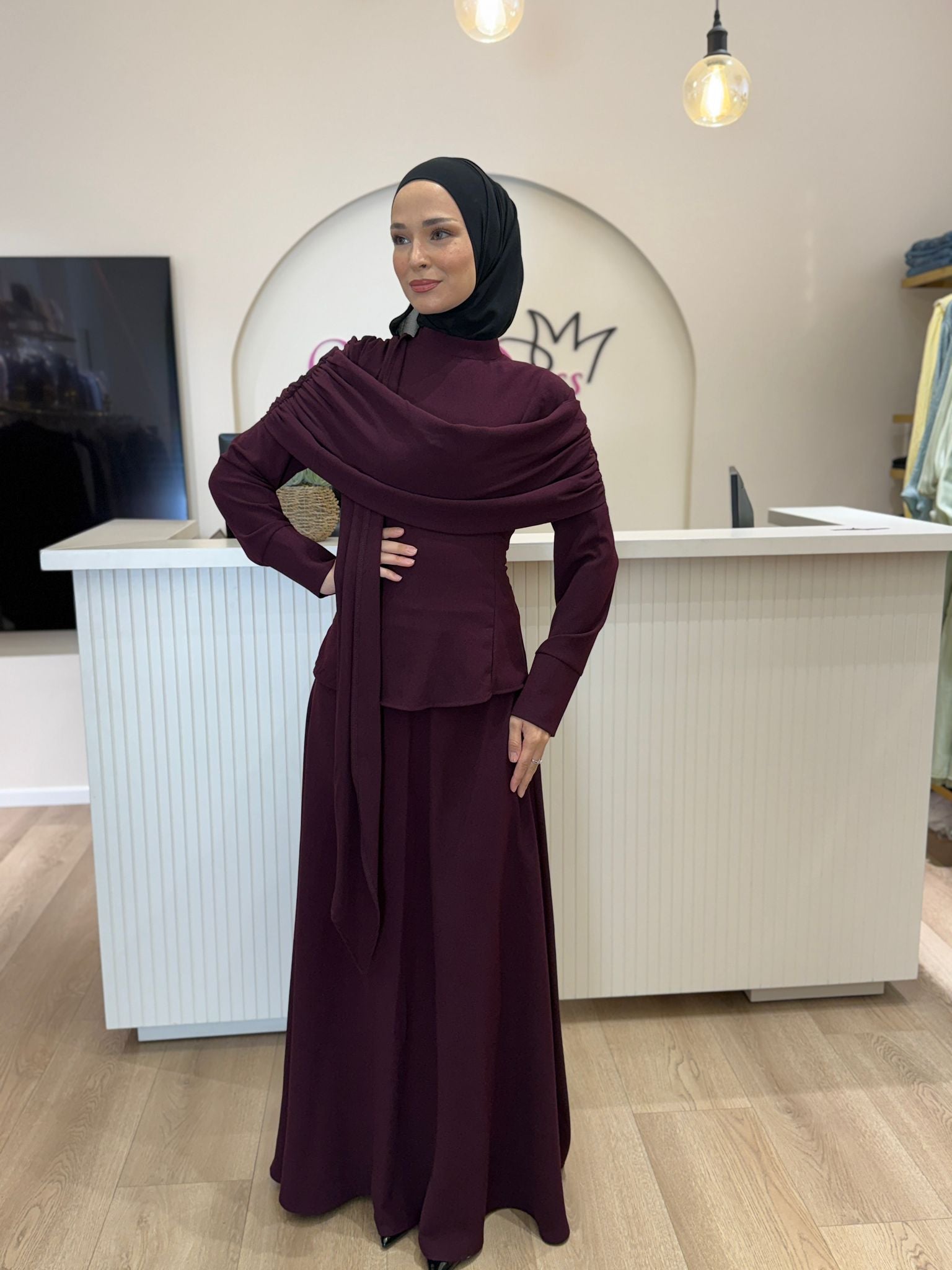 فساتين للمحجبات ، فساتين محجبات ، ملابس محجبات ، ملابس للمحجبات ، عبايات ، حجاب ، جلابيب ، ملابس رياضية للمحجبات ، ملابس محجبات للعمل ، فساتين سهرة 