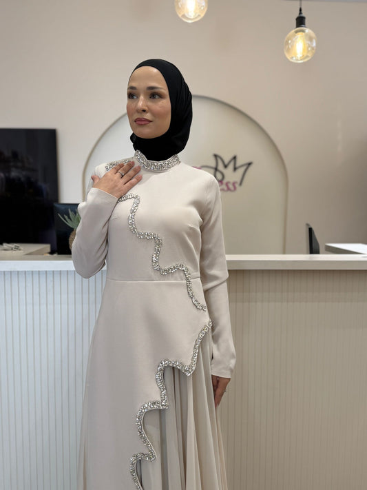 فساتين للمحجبات ، فساتين محجبات ، ملابس محجبات ، ملابس للمحجبات ، عبايات ، حجاب ، جلابيب ، ملابس رياضية للمحجبات ، ملابس محجبات للعمل ، فساتين سهرة 