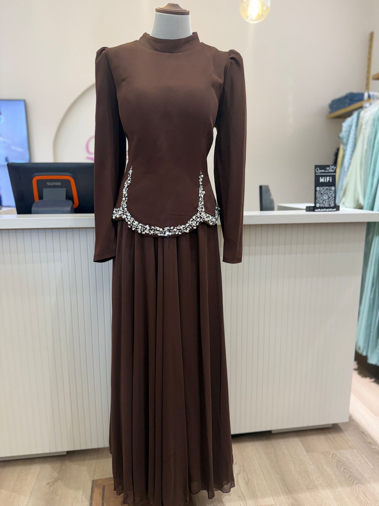 فساتين للمحجبات ، فساتين محجبات ، ملابس محجبات ، ملابس للمحجبات ، عبايات ، حجاب ، جلابيب ، ملابس رياضية للمحجبات ، ملابس محجبات للعمل ، فساتين سهرة 