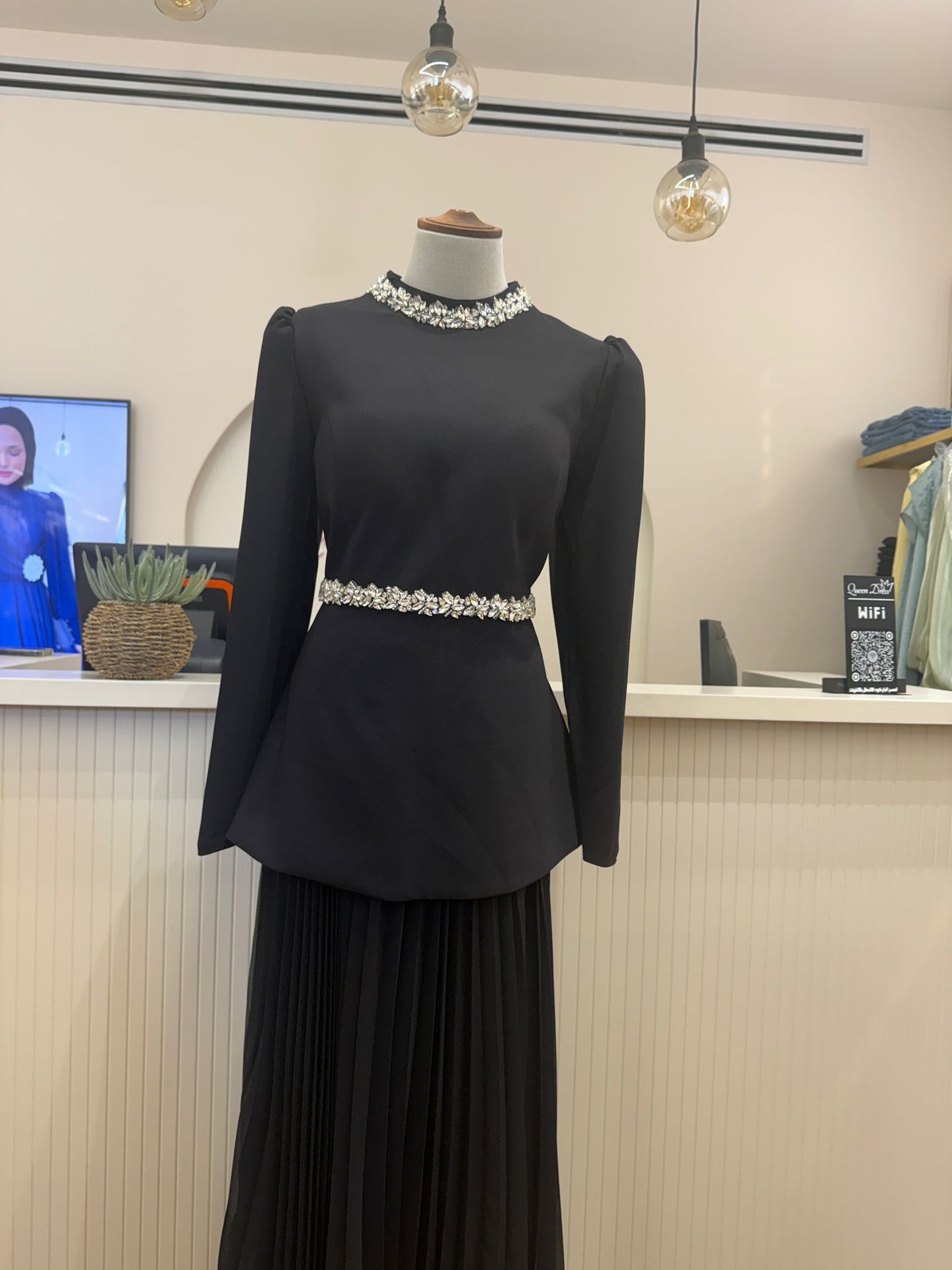 طقم لارا